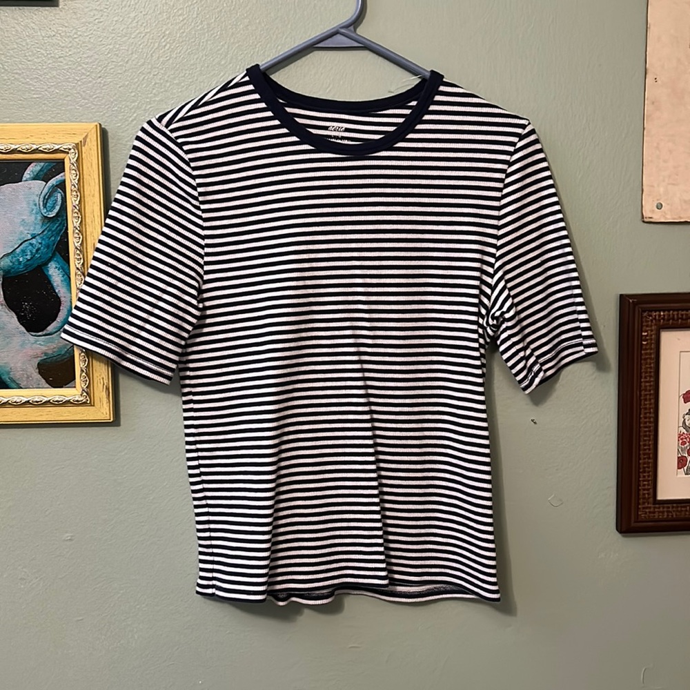 PRICE DROP!🧡 AERIE RIBBED STRIPED TEE